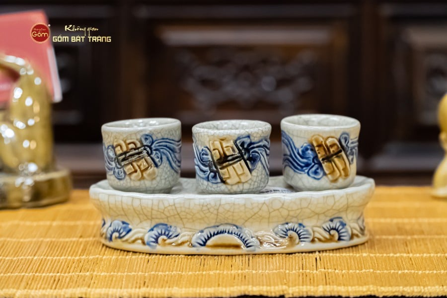 Bộ Kỷ 3 Chén Thờ Cong Men Rạn