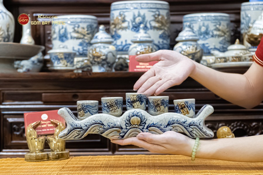 Bộ Kỷ Ngai 5 Chén Thờ Men Rạn