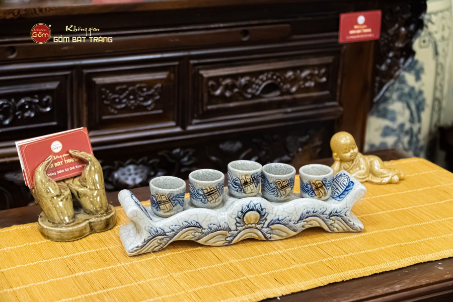 Bộ Kỷ Ngai 5 Chén Thờ Men Rạn