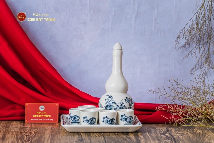 Bộ Nậm Rượu Hai Bầu Hoa Sen Tràm