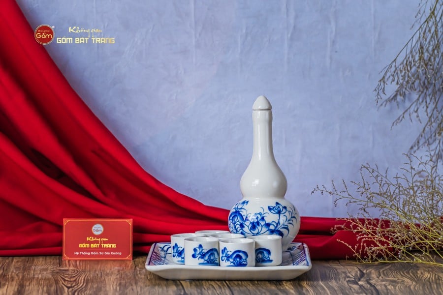 Bộ Nậm Rượu Hai Bầu Hoa Sen Xanh