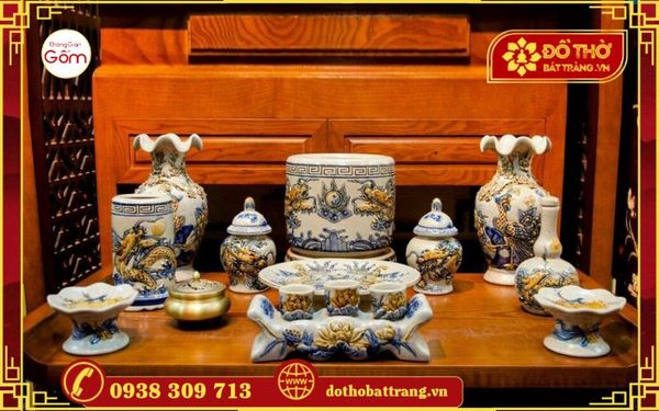 Bộ đồ thờ gốm Bát Tràng gồm những gì