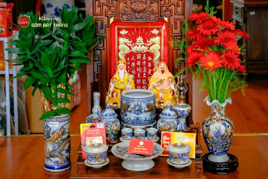 Bộ Tượng Thần Tài Thổ Địa Ghế Đá Áo Vàng