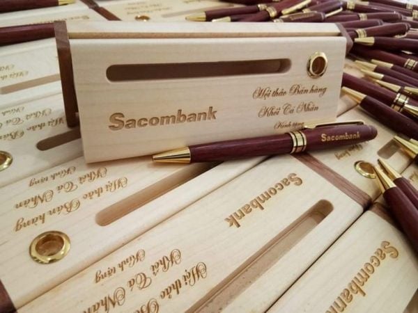 Sản xuất bút bi, bút khuyến mãi, bút in logo quà tặng đại hội đảng
