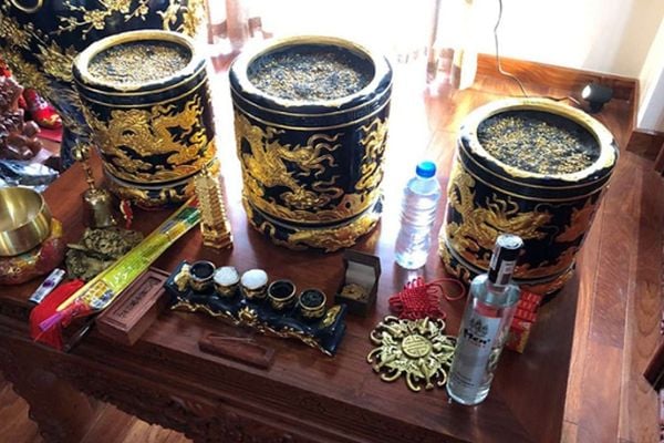 Cách thức thay tro bát hương dịp cuối năm giữ tài lộc cho gia đình