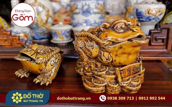 Những bộ đồ thờ cơ bản cần phải có trên bàn thờ Thần Tài