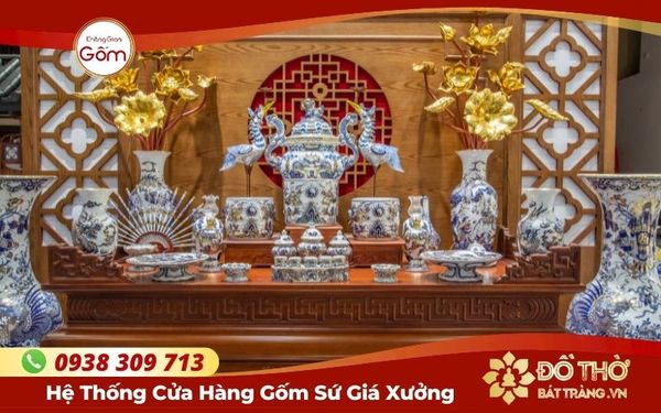 Cửa hàng bán bộ đồ thờ gia tiên bằng sứ TPHCM Quận 1 – Không Gian Gốm