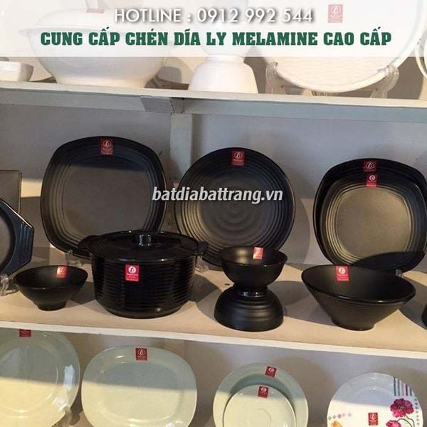 Cách chọn thực đơn và phục vụ món ăn cơ bản dành cho nhân viên