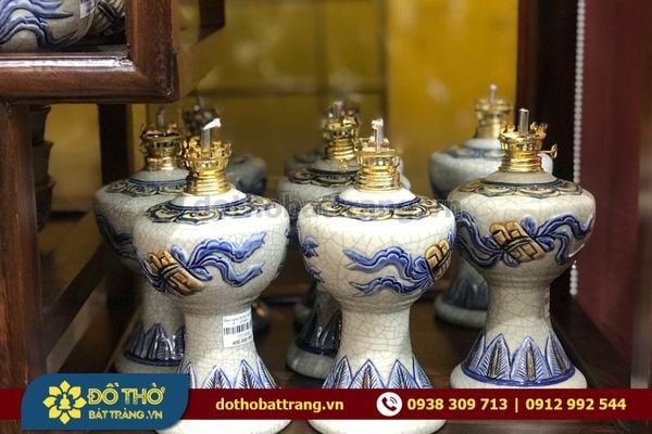 Mua đèn dầu thờ Bát Tràng cao cấp tại TPHCM