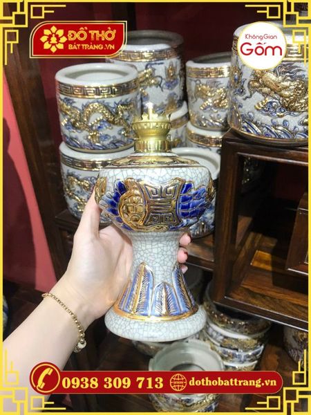 Cách bài trí bàn thờ gia tiên đơn giản mà trang trọng