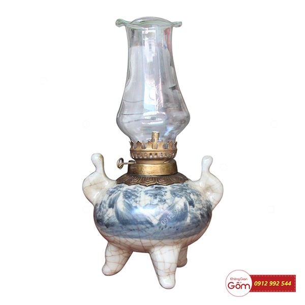 Đèn dầu trang trí bàn thờ gia tiên mua ở đâu, giá bán bao nhiêu tiền?