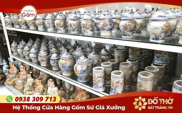 Nên dùng đồ đồng thờ cúng hay đồ thờ gốm sứ tốt hơn