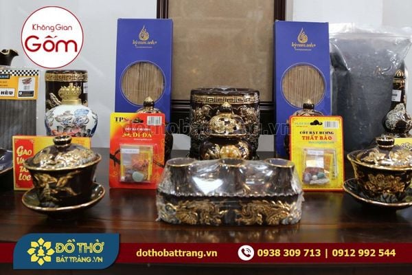Cách thức thay tro bát hương dịp cuối năm giữ tài lộc cho gia đình