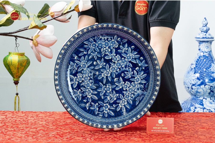 Đĩa Trưng Bày Hoa Đào Nở Rộ