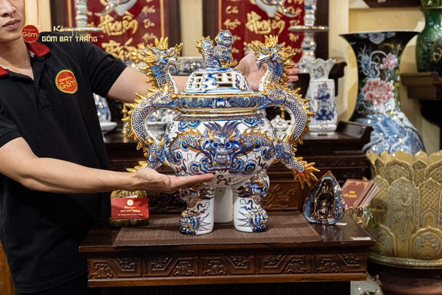 Đỉnh Hương Thờ Men Lam Vẽ Vàng Họa Tiết Thanh Long