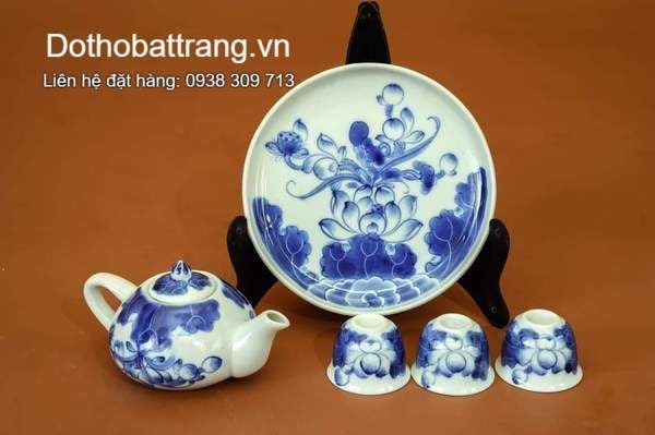 Giá đồ thờ cúng Bát Tràng bao nhiêu tiền? Mua ở đâu giá rẻ?