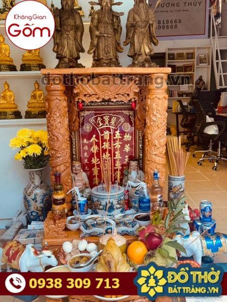 Những bộ đồ thờ cơ bản cần phải có trên bàn thờ Thần Tài