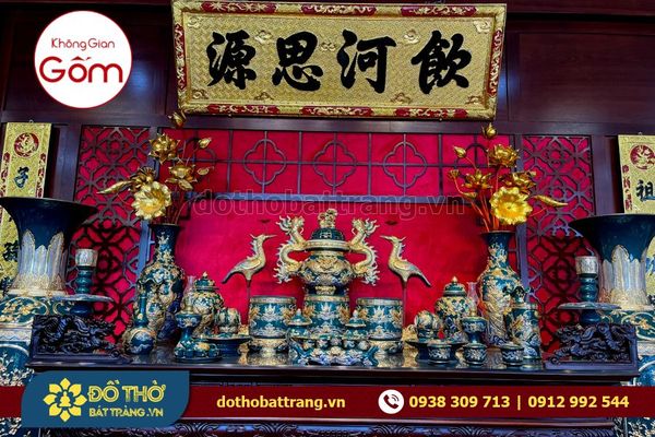 Mẹo trang trí bàn thờ gia tiên ngày Tết đón tài lộc