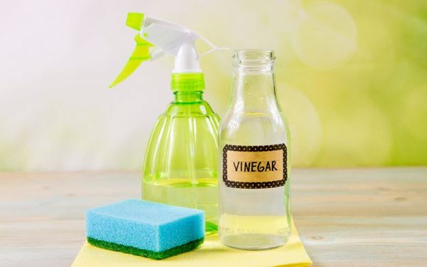 Đồ thờ gốm sứ Bát Tràng và mẹo vệ sinh đúng cách
