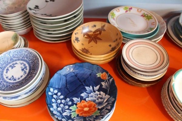 Gốm sứ Nhật Bản cao cấp giá bao nhiêu tiền ? mua ở đâu ?