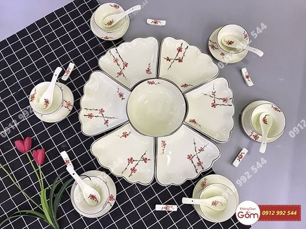 Xưởng sản xuất quà tặng doanh nghiệp ở hồ chí minh – in logo lên quà tặng cho doanh nghiệp giá rẻ
