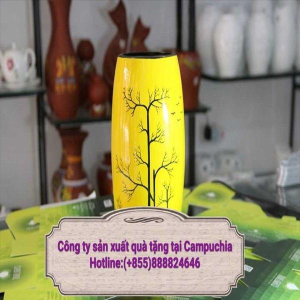 Bình gốm cắm hoa Bát Tràng mua ở đâu? Giá bao nhiêu tiền tại tphcm