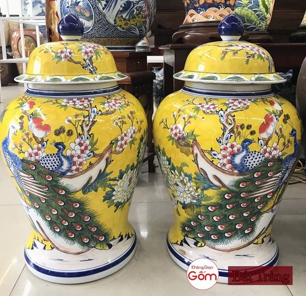 Gốm sứ Nhật Bản cao cấp giá bao nhiêu tiền ? mua ở đâu ?