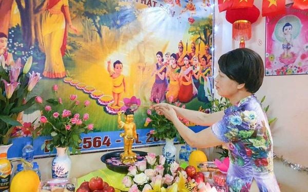 Hướng dẫn cách cúng đại lễ Phật Đản tại nhà sao cho đúng