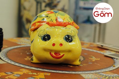 Nên trưng tượng heo may mắn bằng chất liệu gì cho ngày Tết?