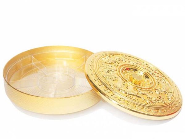 Hộp đựng mứt tết có nhạc mua ở đâu? giá bán bao nhiêu tiền?