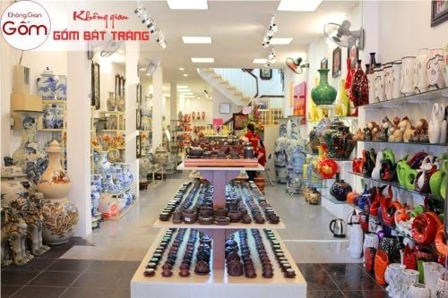 Gốm sứ Nhật Bản cao cấp giá bao nhiêu tiền ? mua ở đâu ?