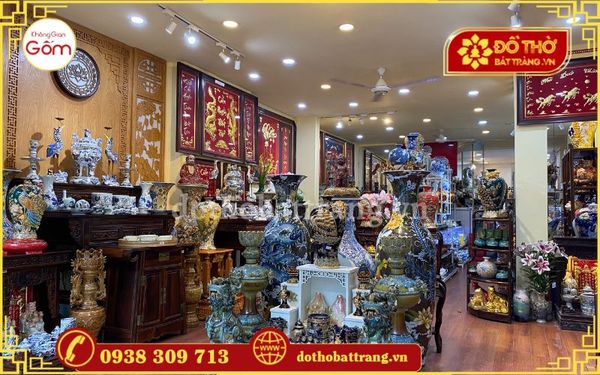 5 Mẫu nậm rượu gốm sứ Bát Tràng giá tốt cho bàn thờ gia tiên