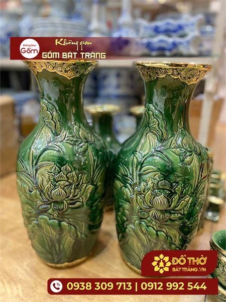 Bình hoa bàn thờ cao cấp và những loại hoa thích hợp trong thờ cúng