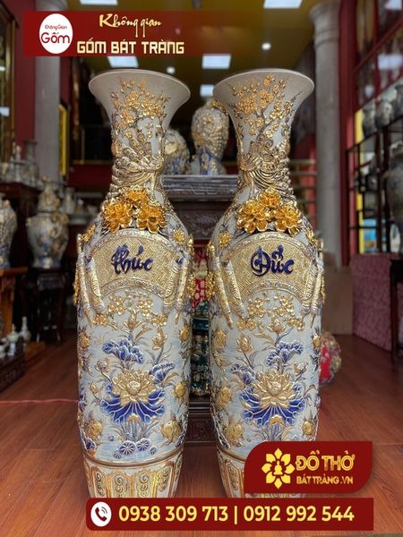 Những tác dụng phong thủy của lộc bình trên bàn thờ và cách sử dụng