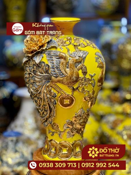 Mê mẩn trước những lọ hoa gốm sứ đẹp trang trí nhà cửa