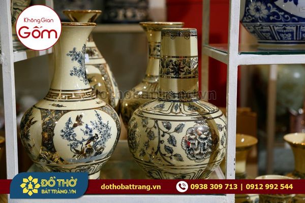 Bình gốm men Chu Đậu vẽ vàng – Quà tặng cao cấp dịp Tết