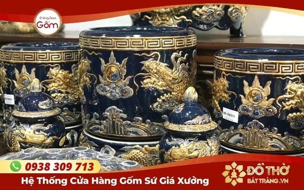 Mẫu bộ bát hương Bát Tràng vẽ vàng 24K nổi bật không gian thờ