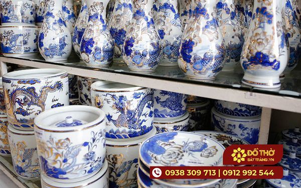 Điểm qua các mẫu đồ thờ đẹp – Làm sao để chọn được đồ thờ phù hợp?