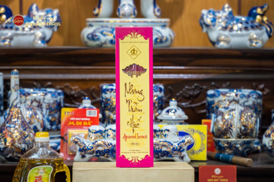Nhang Trầm Huế (Hộp 200 cây)