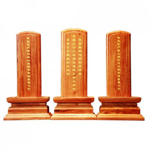 Hướng dẫn cách lập bài vị gia tiên, Thần tài, Thổ công đúng chuẩn tâm linh