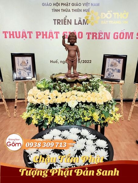 Bài khấn lễ cúng Phật Đản – Những vật phẩm cần chuẩn bị để tắm Phật