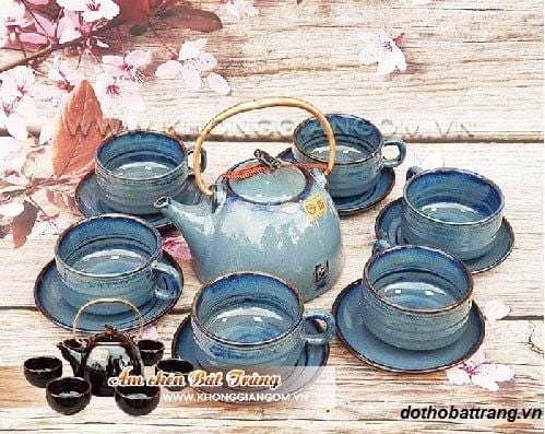 Giá bộ ấm chén bát tràng cao cấp là bao nhiêu tiền ?