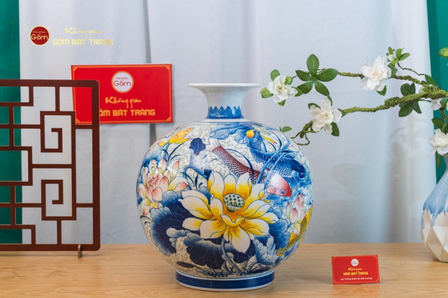 Quả Hút Lộc Niên Niên Hữu Dư Gấm Ngọc Chạm Nổi