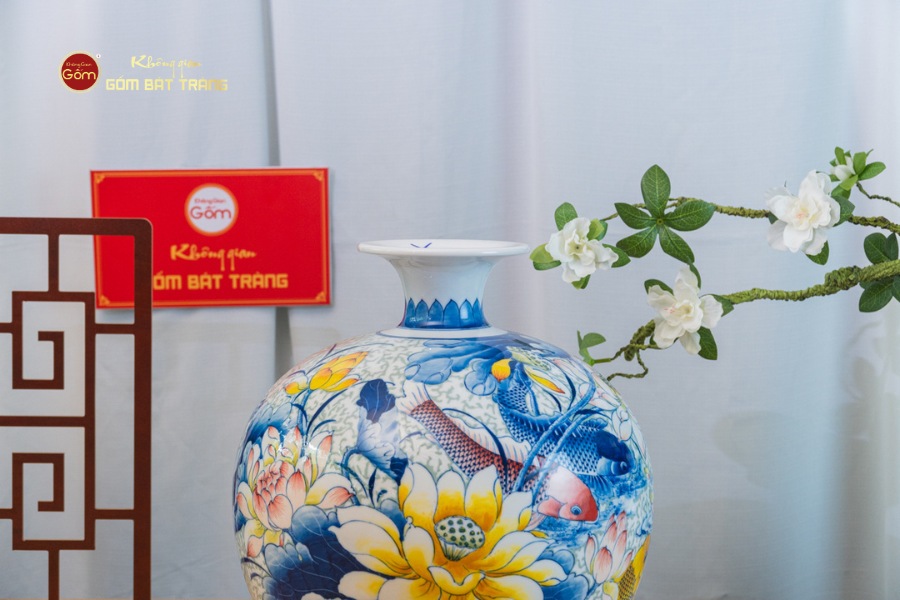 Quả Hút Lộc Niên Niên Hữu Dư Gấm Ngọc Chạm Nổi