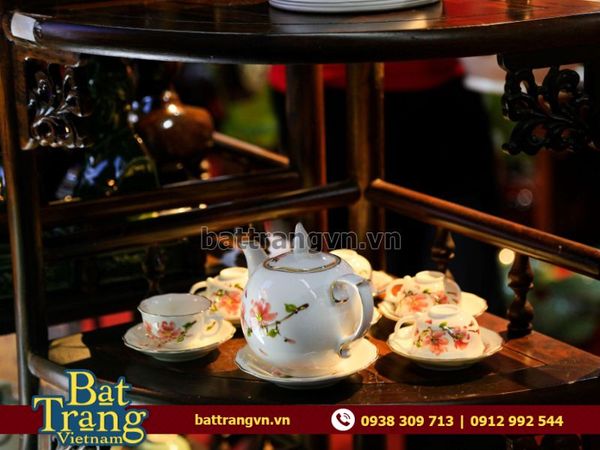 Top 6+ quà tân gia gốm sứ Bát Tràng cao cấp, sang trọng