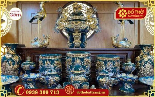 Tất tần tật về bộ bát hương thờ trên bàn thờ gia tiên