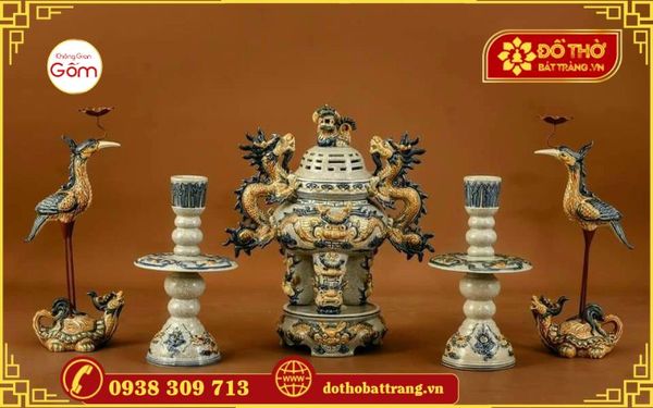 Bộ đồ thờ gia tiên gốm Bát Tràng bao gồm những gì