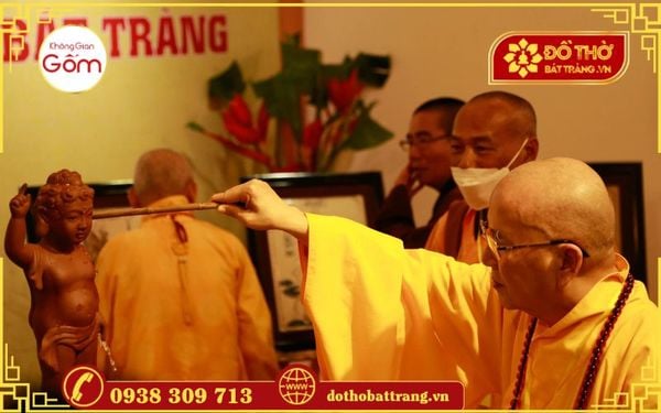 Những việc nên làm trong ngày Phật Đản Sanh