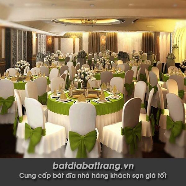 Các mẫu thiết kế không gian nhà hàng tiệc cưới đẹp và hút khách