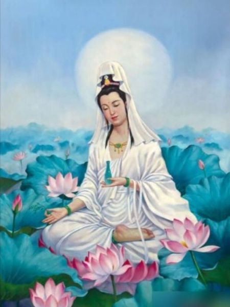 Tìm hiểu ý nghĩa của Quan Âm liên trì trong phong thủy